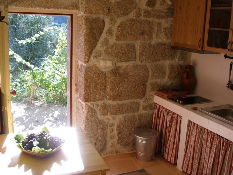 Casa Do Moleiro Guest House Cinfaes Ngoại thất bức ảnh